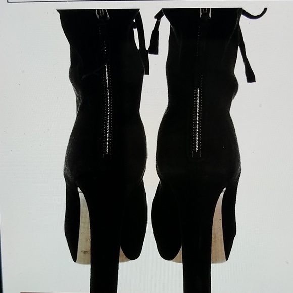 AUTHENTIC MIU MIU lace-up platform booties - Picture 4 of 7